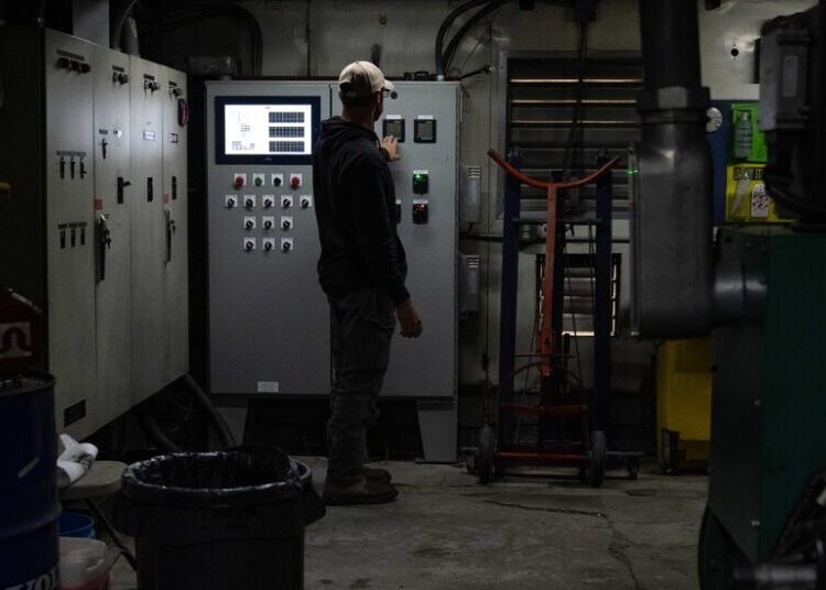 ‘A Dying Community’: An Energy Crisis Worsened by the War Strains Alaska