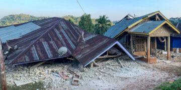 At Least 38 Dead as 7.7-Magnitude Earthquake Rocks Indonesia