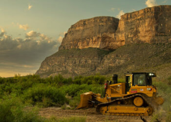 Trump Backed Away From a Wall at Big Bend. But the Bulldozers Are Here.