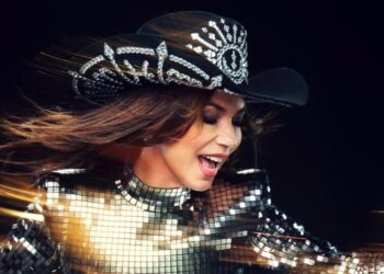How Shania Twain Won Over Gen Z
