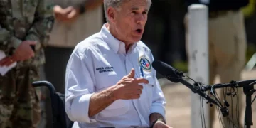 Angry Anime fan accused of terrorizing Greg Abbott’s office with stabbing threats: report