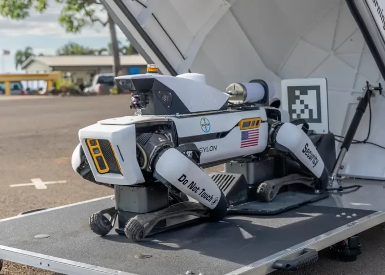 The security guard shortage is giving robots an opening