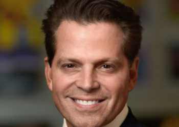 Anthony Scaramucci: don’t let politics cost America the digital economy
