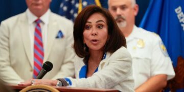 Trump turns on Jeanine Pirro with furious outburst: ‘What she was thinking?’