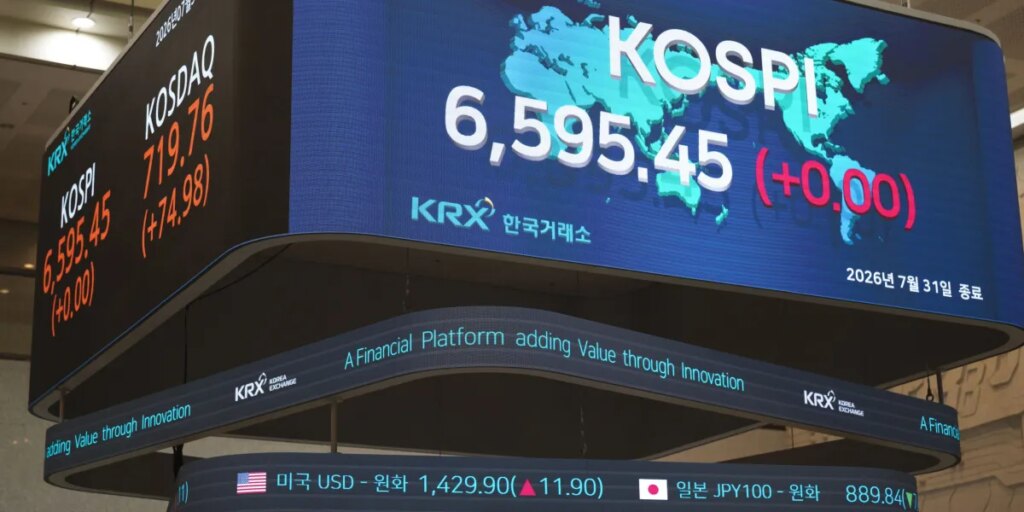 Crushed by Kospi rout, angry Koreans rip Lee and vow not to buy