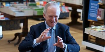 How Barnes & Noble CEO James Daunt tapped his indie bookstore cred to revive the big-box chain