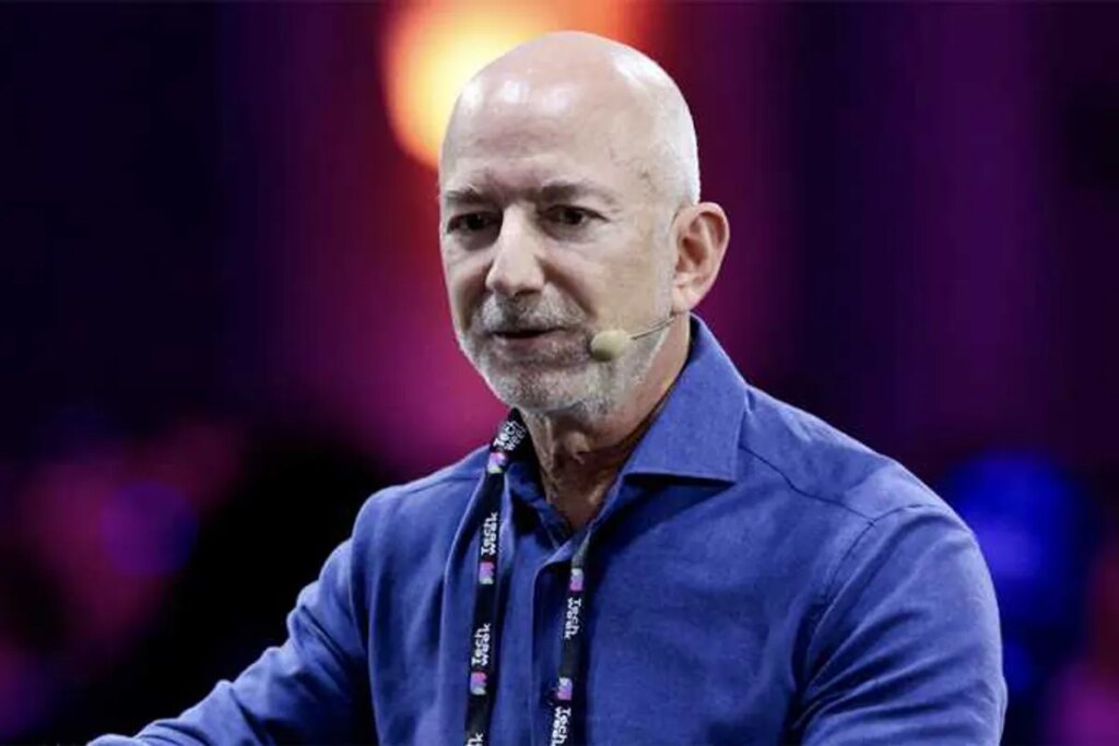 Bezos’ WaPo in turmoil as top editor abruptly departs after ‘total embarrassment’