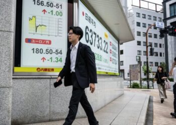 Yen rises amid speculation of more intervention after U.S. support
