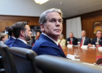 Bessent seen rebuffing Wall Street on guidance for U.S. debt sales