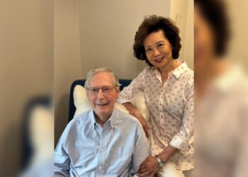 Mitch McConnell put on notice by defiant Kentucky governor as major deadline looms