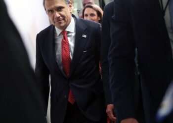Blanche Wins GOP Backing After Rescinding ‘Anti-Weaponization Fund’