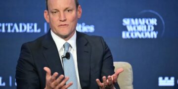 PwC U.S. CEO advises young workers to say yes a lot, even if it means working on the weekends—‘That person climbs into the next role’