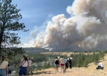 Photos: Wildfires Burn Through Spokane Neighborhoods