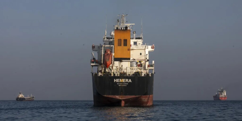 The Iran war already has a winner: The world’s largest shipbroker notching record earnings from the ‘exceptional volatility’ in the Strait of Hormuz