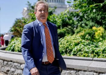 ‘One-two blow’ wallops MAGA candidate as election prospects grow increasingly dire: report