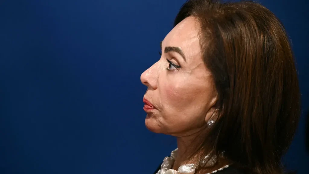 Trump snaps at reporter for addressing Jeannine Pirro’s future at the White House