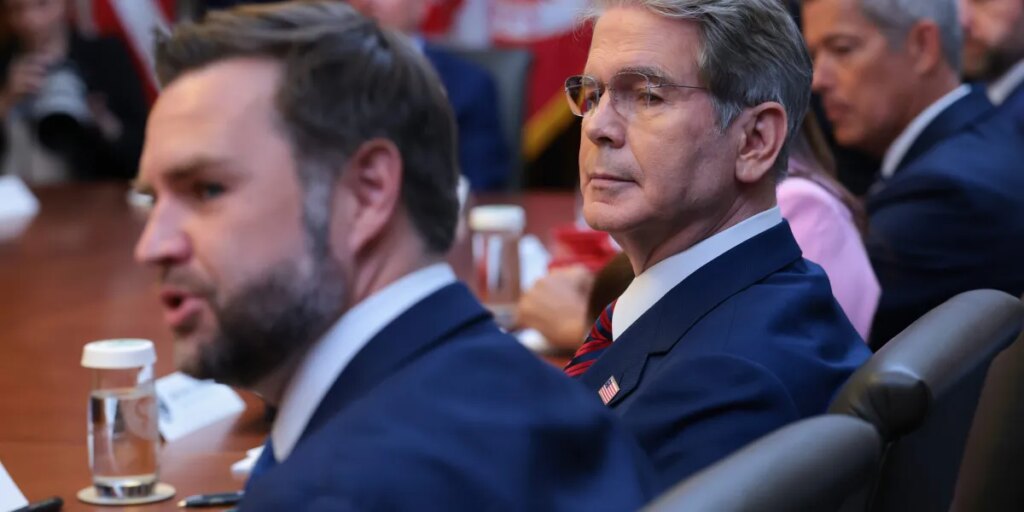 Scott Bessent is using moves from his hedge fund days to prop up Japan’s yen—and America’s $40 trillion national debt