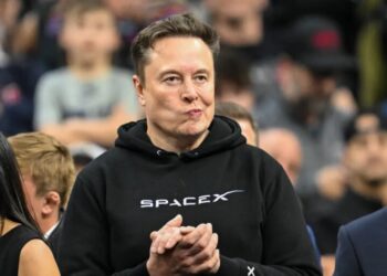Elon Musk says SpaceX data centers will crush competitors because having rocket scientists is like the Yankees ‘playing a little league team’