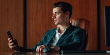 Forget work-life balance: Gen Z say their top priority is actually career growth, with 93% aspiring for the C-suite