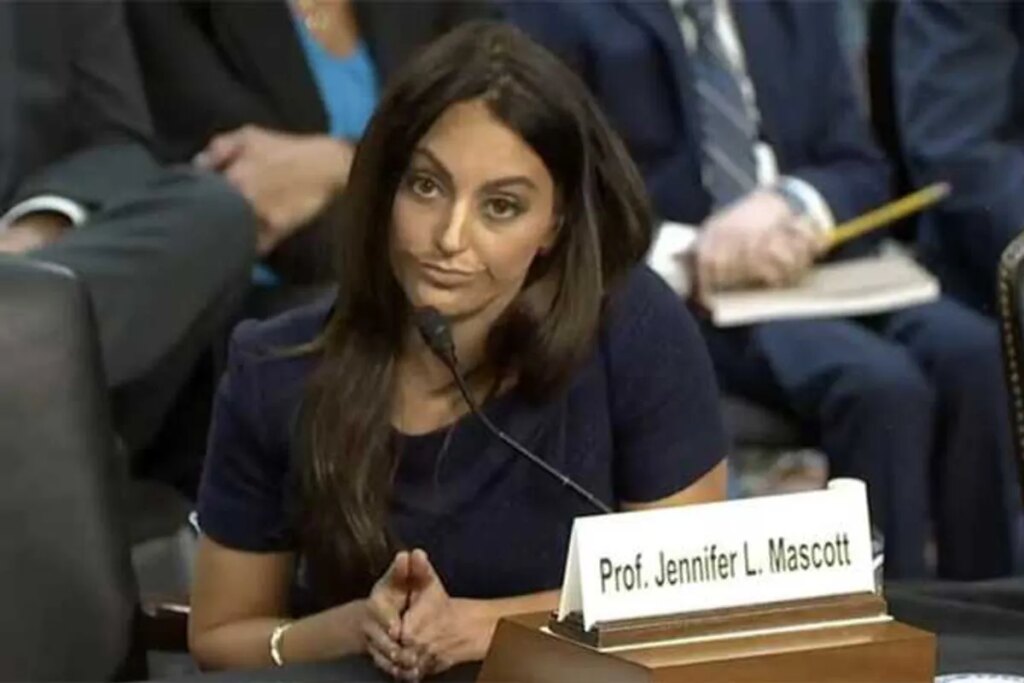 ‘Is this legal?’: Trump-appointed judge’s ‘weird’ corporate side-hustle stuns insiders