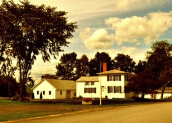 Weird Town Begs for AI Data Center