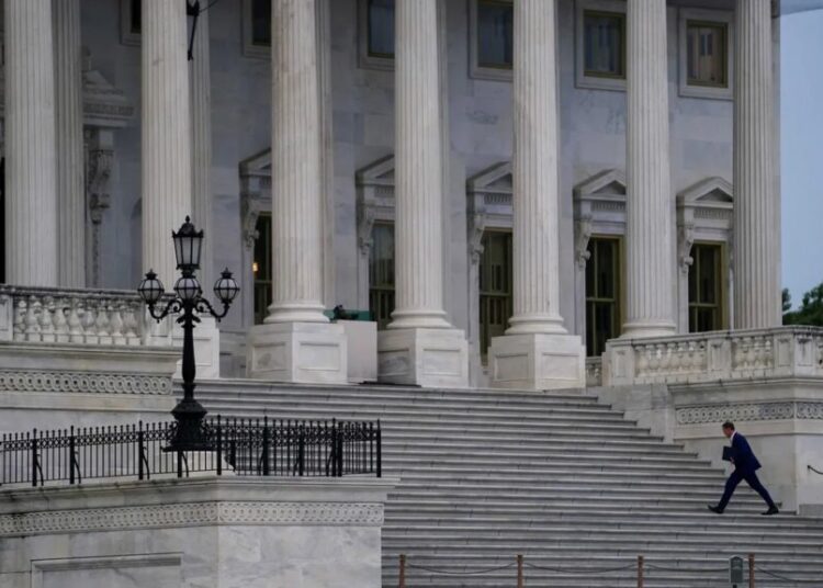 Conservative ex-judge slaps ‘badge of shame’ on GOP Senate amidst looming ‘corrupt’ plot