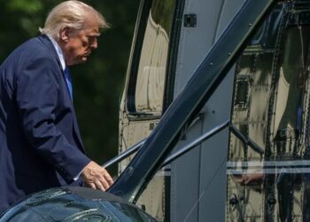 With broad bipartisan support, Congress is about to give Trump ‘unchecked authority’ to impose new tariffs of up to 100% on top trading partners