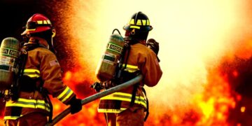 Tesla Explosion Sends Injured Firefighters to the Hospital