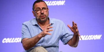CEO of $49 billion AI company says it’s ‘mind-boggling’ people think you can work 38 hours a week, have work-life balance, and be successful