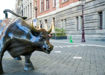 Europe’s hot stock markets are creating a buzz among investors