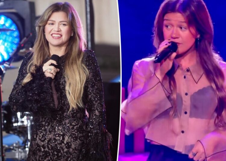 Kelly Clarkson jokes about her ‘perfect’ boobs while narrowly avoiding wardrobe malfunction