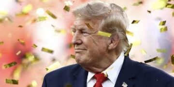 ‘That is weird’: Trump’s attendance at ‘Bizarreville’ sports competition bewilders staffer