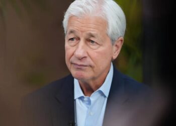 Jamie Dimon says Gen Z is wrong to give up on the American Dream—but admits it’s dying for the bottom 20% of households