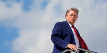 Trump’s stunning ‘fever dream’ animating his latest ‘astonishingly brazen’ scheme: expert