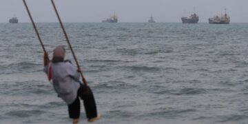 Iran wants a mafia-style ‘protection’ toll on the Strait of Hormuz, but the eye-popping $20 billion per year haul is a pipe dream