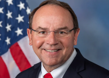 Republican hounded for weird wolf ‘obsession’: ‘It’s all he talks about’