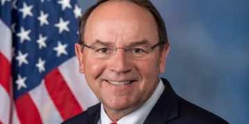 Republican hounded for weird wolf ‘obsession’: ‘It’s all he talks about’