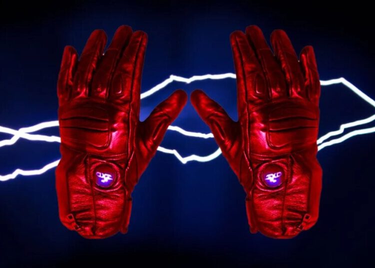 ICE Reveals Horrific Plan to Outfit Agents With Electrocution Torture Gloves