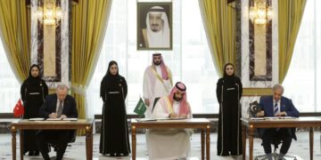 Tehran Has to Make a Choice