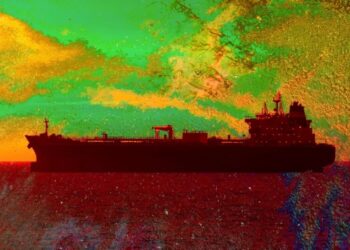 Giant Oil Tanker Runs Aground in Marine Nature Preserve, Spills Nonstop for Weeks