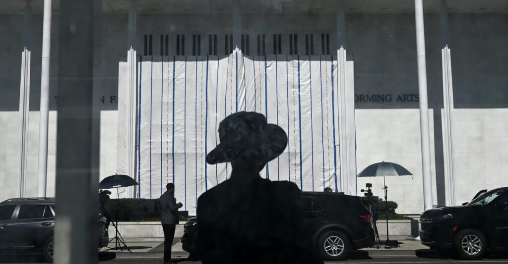 Trump’s New Plan to Get His Name Back on the Kennedy Center