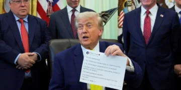 Trump’s billion-dollar order to rip out new Navy tech hands enemies a gift: WSJ