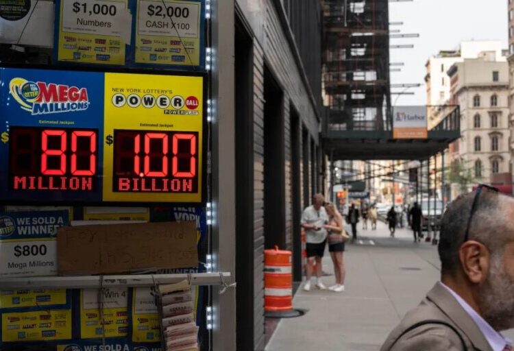 One ticket, one gas station, $1 billion: Powerball’s drought ends in Illinois
