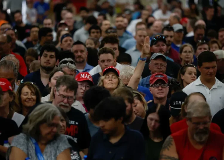 Trump Superstore suddenly closes