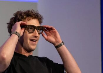People are going to extreme lengths to stop themselves from being filmed through Meta’s ‘pervert glasses’