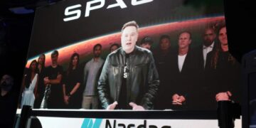 Boiler room raised $74 million selling retirees SpaceX, Anduril, Anthropic, and Perplexity while reaping ‘massive hidden fees,’ SEC claims
