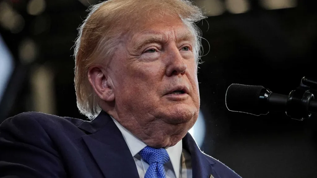 ‘Devastating’ Trump Epstein party footage resurfaces amid DOJ redaction fight: report