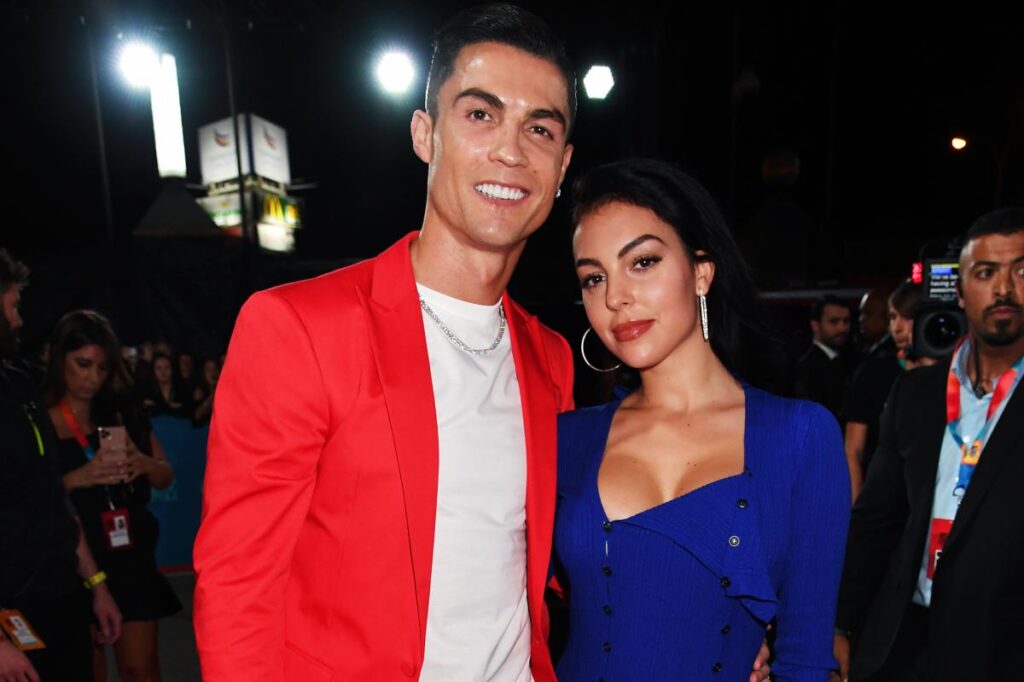 Why billionaire Cristiano Ronaldo and Georgina Rodríguez got married in their living room