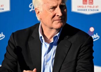 US probe on Mark Walter focused on four intermediaries, WSJ says