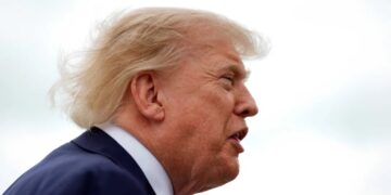 ​Vulgar Trump threatens to unleash bombs on new country if it gets in his way: Fox News